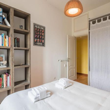 The Best Rent - Colourful Two-Bedroom Apartment Near Termini Station Rome Bagian luar foto
